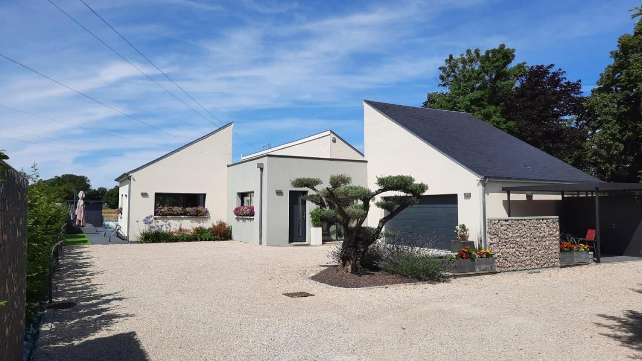 Les Gabions Bed and Breakfast Chaingy Exteriör bild