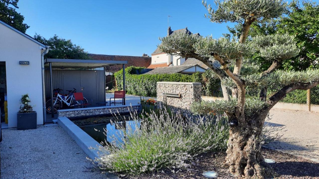 Les Gabions Bed and Breakfast Chaingy Exteriör bild
